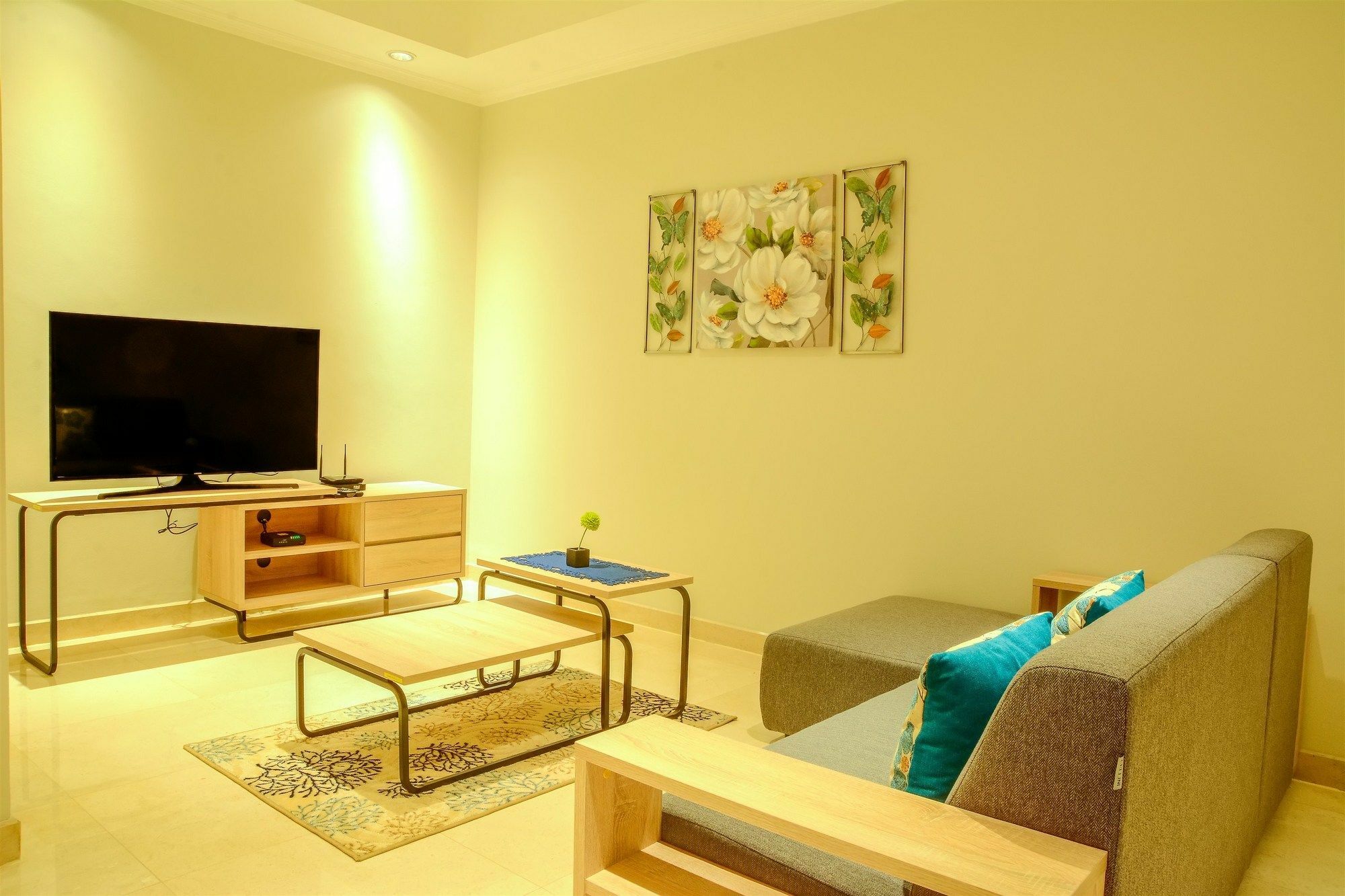3 Bedrooms At Sudirman By Travelio *