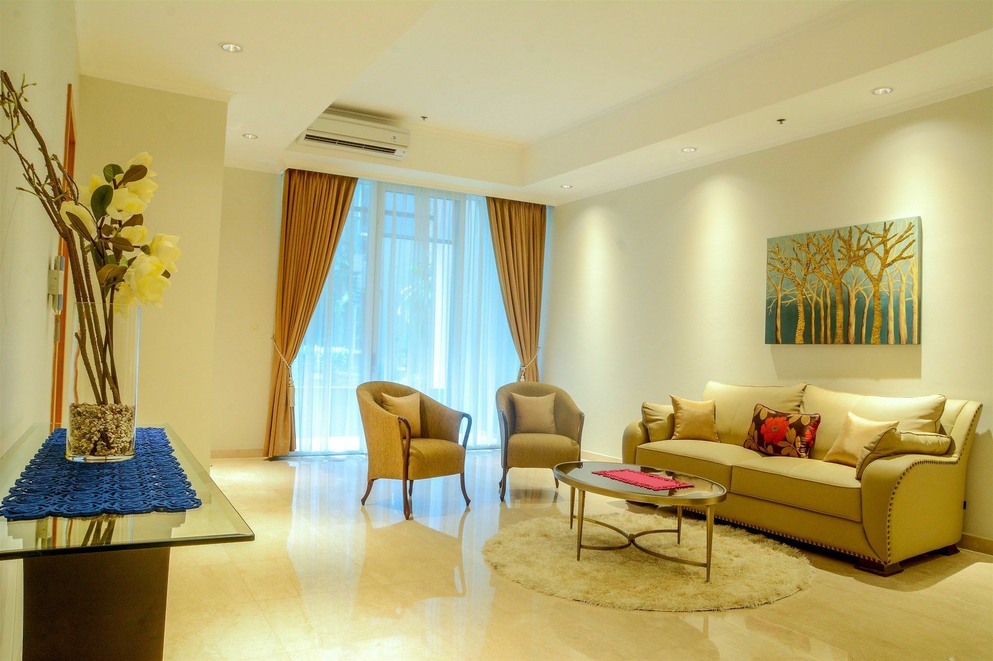 Apartemen 3 Bedrooms At Sudirman By Travelio